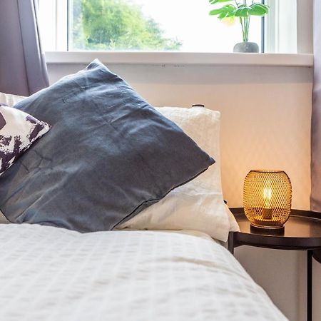 New Large 2 Bed Entire Apartment Near Newcastle Upon Tyne With Free Parking Экстерьер фото