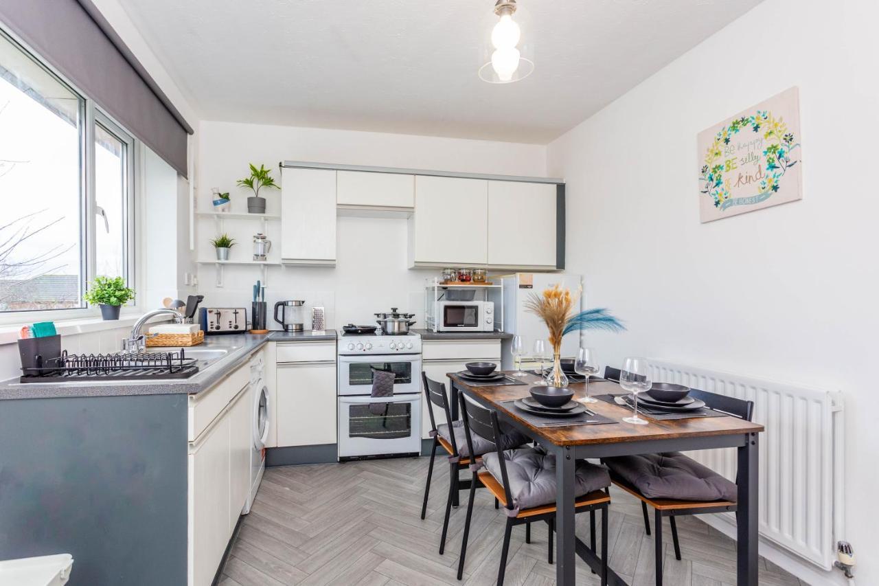 New Large 2 Bed Entire Apartment Near Newcastle Upon Tyne With Free Parking Экстерьер фото