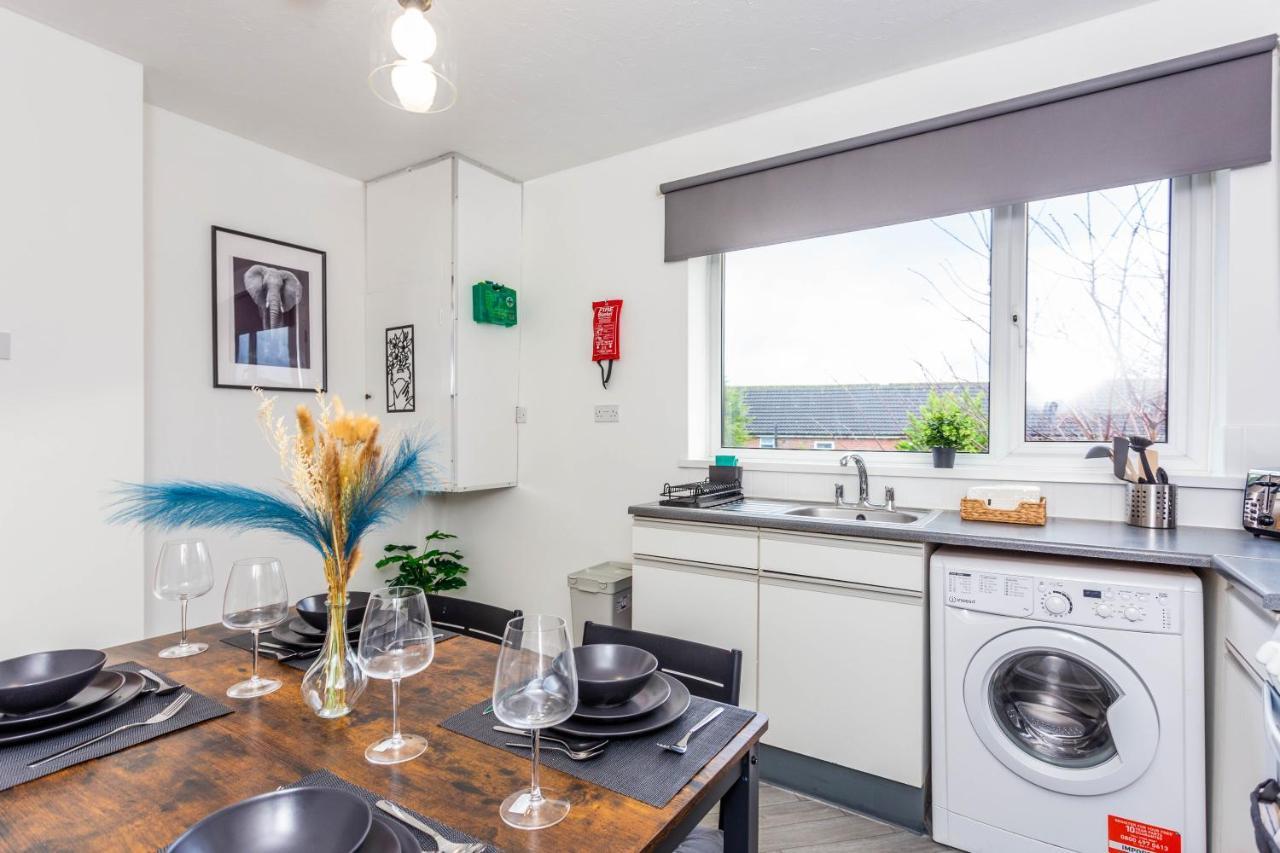 New Large 2 Bed Entire Apartment Near Newcastle Upon Tyne With Free Parking Экстерьер фото